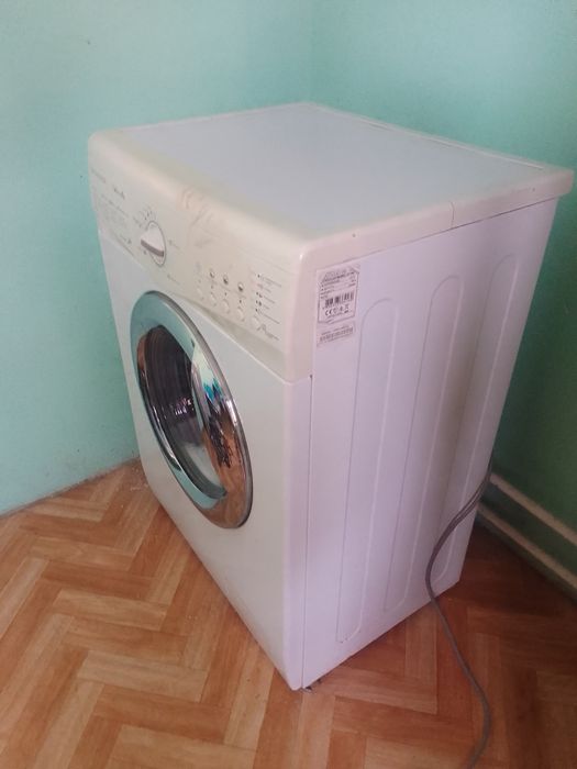 Стиральная машина автомат