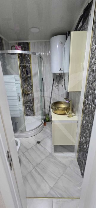 Продава се Тристаен апартамент в Пловдив, Изгрев - 72 кв.м за 1237 €/кв.м - Снимка #9