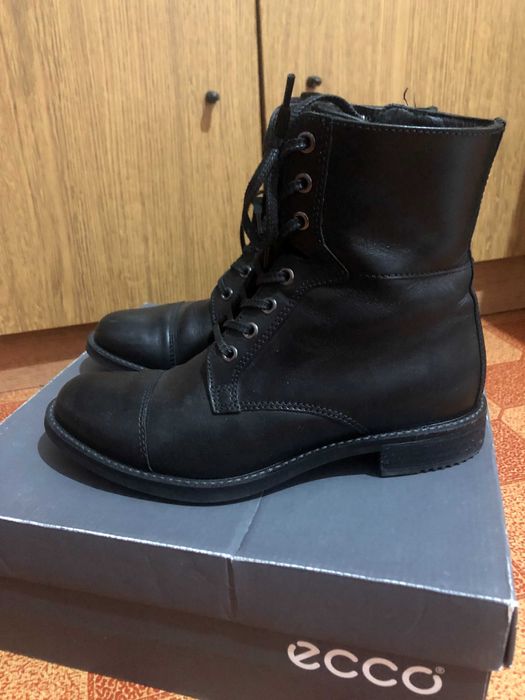 Женские ботинки ECCO