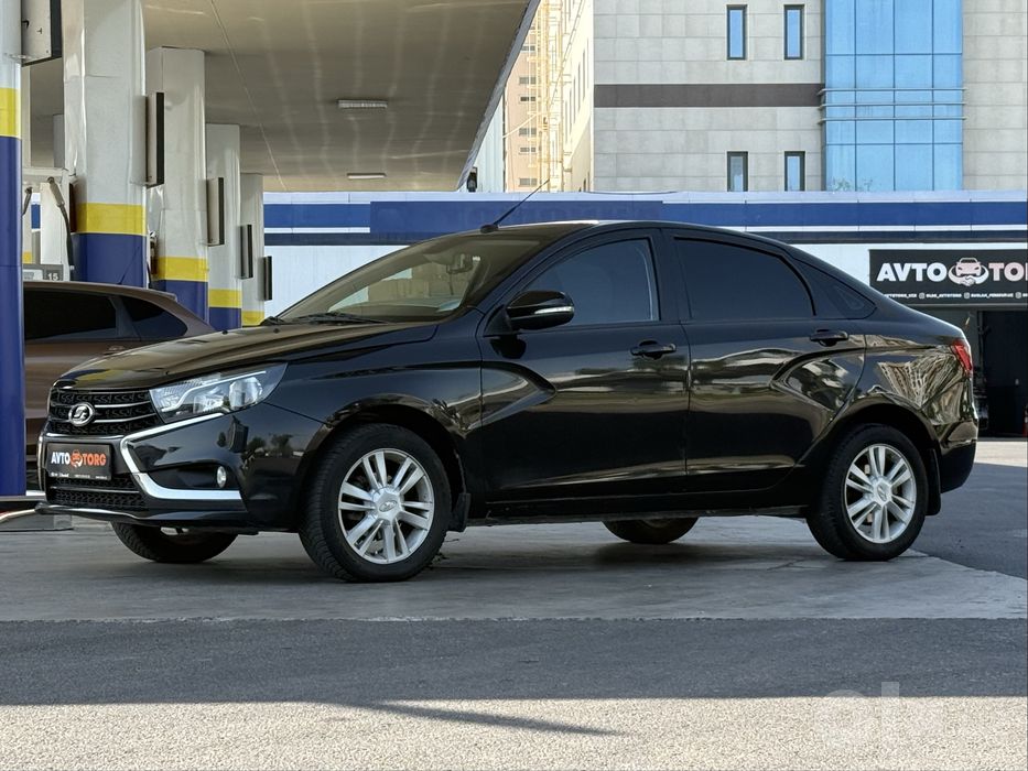 Lada Vesta 1.8L MT 2019 год