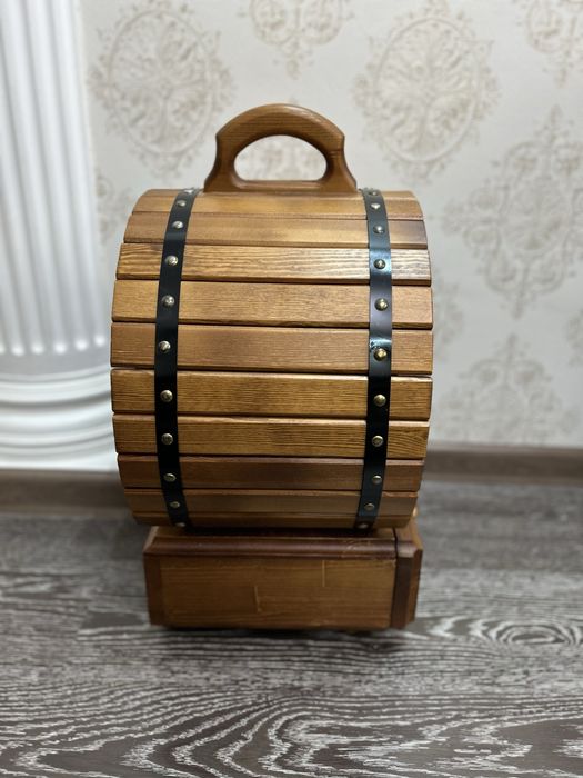 Деревянный винный мини-бар