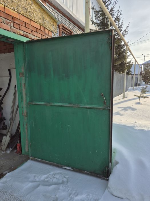 Продам Ворота гаражные