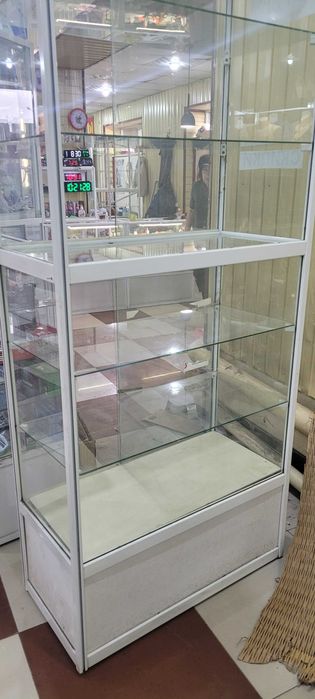 Продам торговые витрины