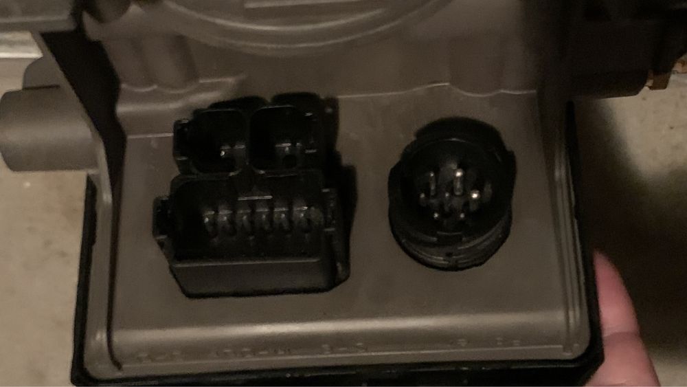 KNORR-BREMSE-ABS/EBS модулатор за полуремаркета