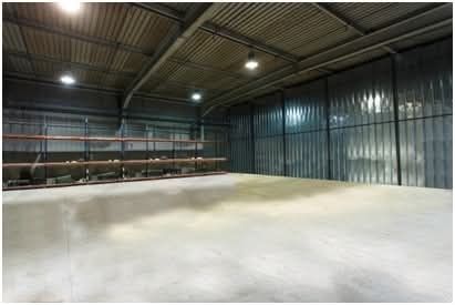 СКЛАД ПОД НАЕМ 400 кв.м. и открита площ 300 кв.м