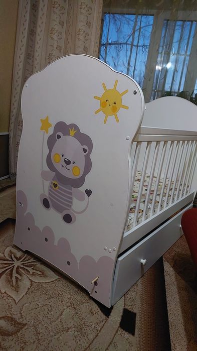 Продам детскую кроватку