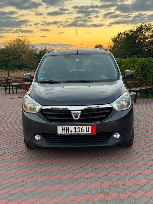 Dacia Lodgy 1.5 dci, manual,an fabricație 2015