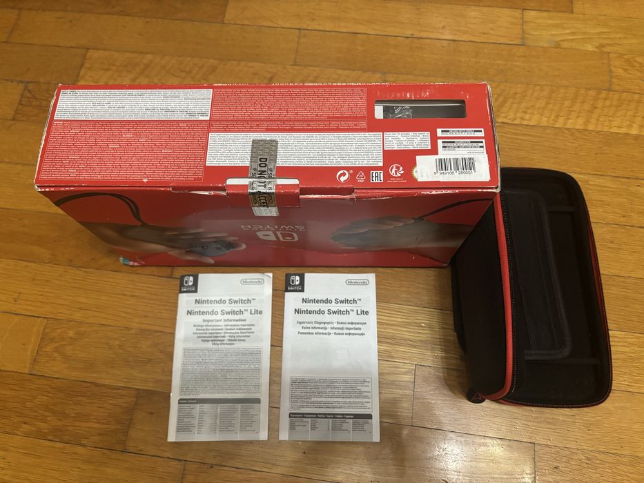 Продавам Nintendo Switch