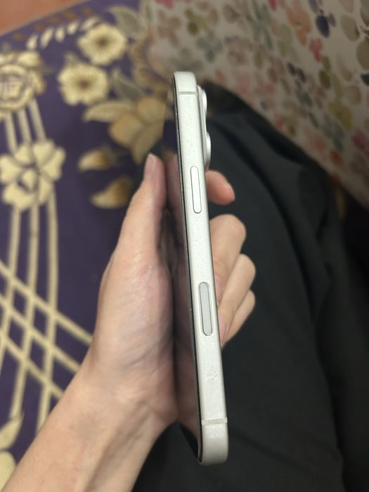 Iphone 17 pro сатылады