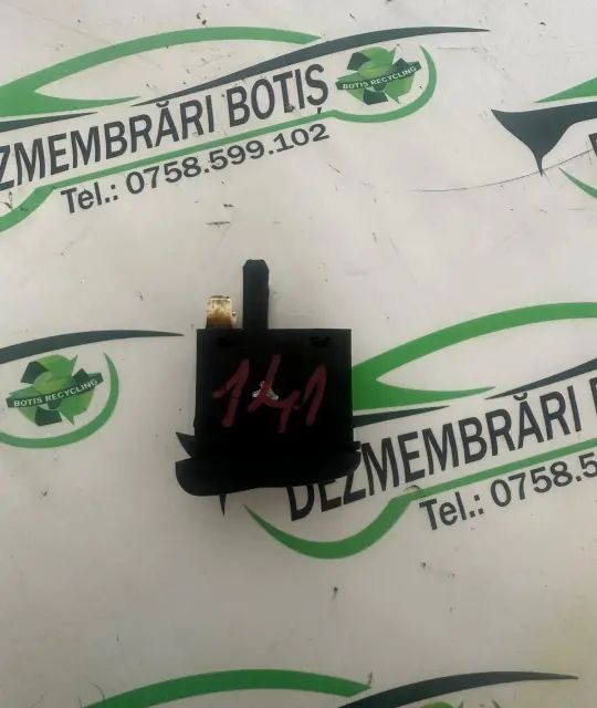 Buton dezaburire parbriz Volkswagen VW Polo 1999 1.0 MT (50 hp)