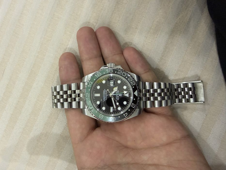 B/U Rolex 1:1 orginalga eng yaqin klon soat o’n qolga moljallangan