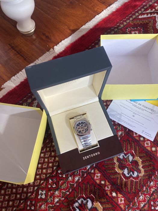 Часы Zentorno Legacy ChronoMaster