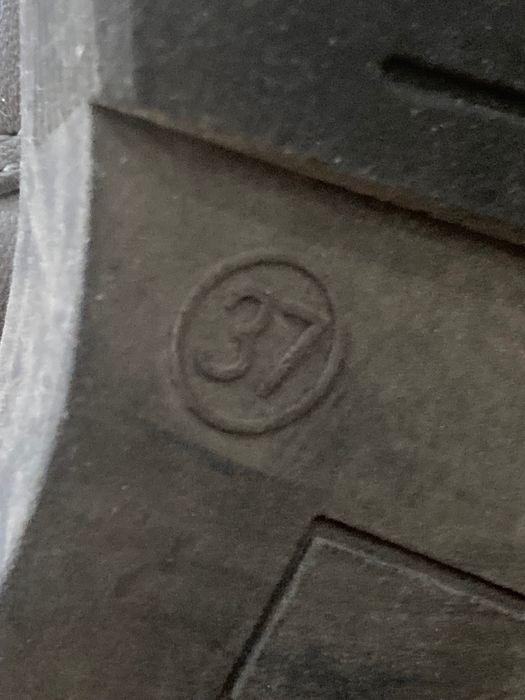 Осенние ботинки (размер 37)