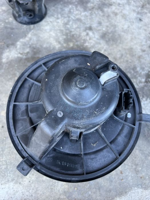 Части от Vw caddy