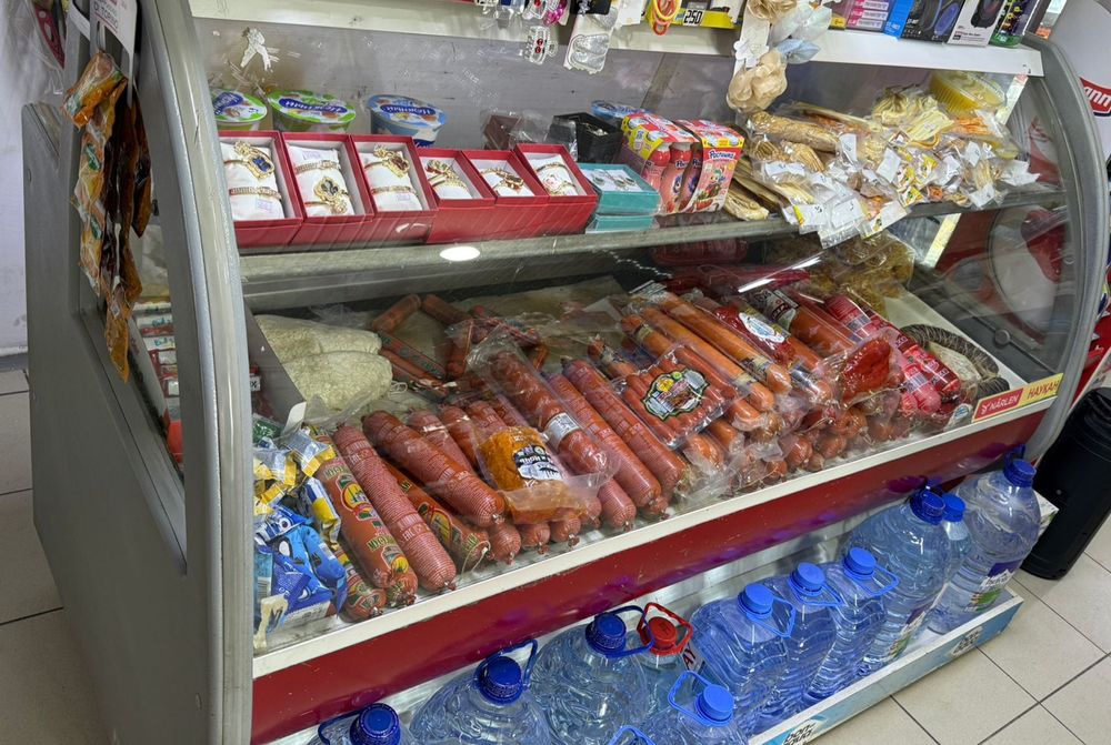 Ветринный холодилник для магазинов