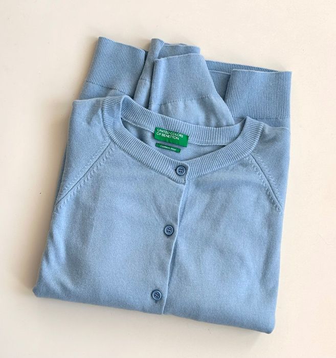 Benetton страхотна мека жилетка в небесно син цвят