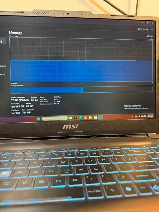 Laptop MSI / I7 Gen.13 / 16 GB RAM DDR5 / RTX 4060 / Garantie *Krom Amanet Margeanului *