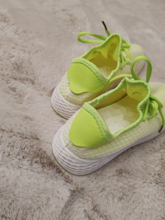 Оригинални дамски маратонки, 38 номер