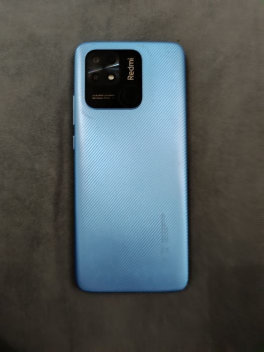 Продам телефон в отличном состоянии