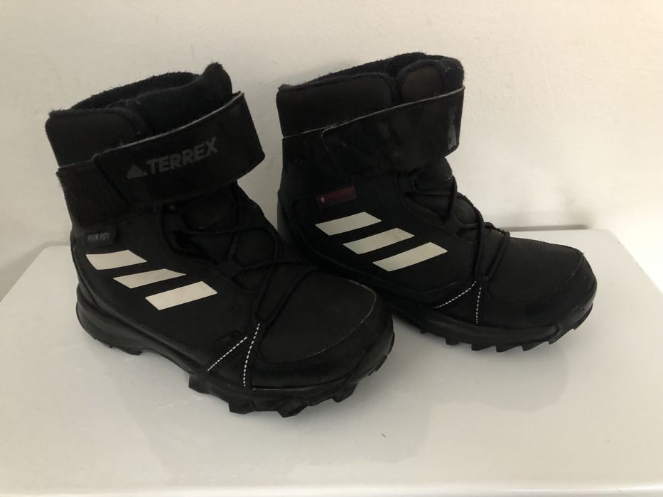 Ghete Adidas Terrex copii