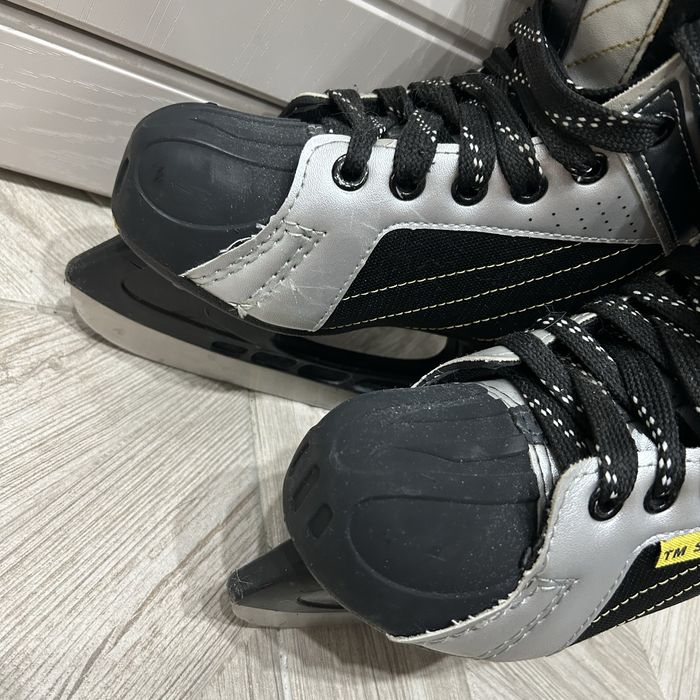 Коньки детские 33 размер