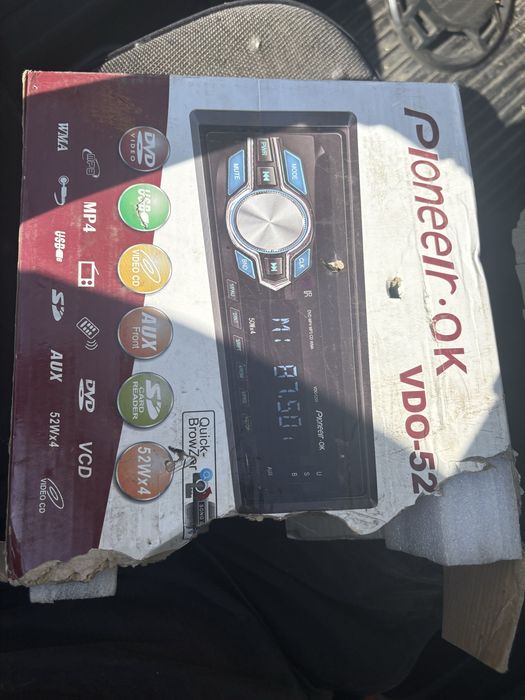 Продам магнитолы