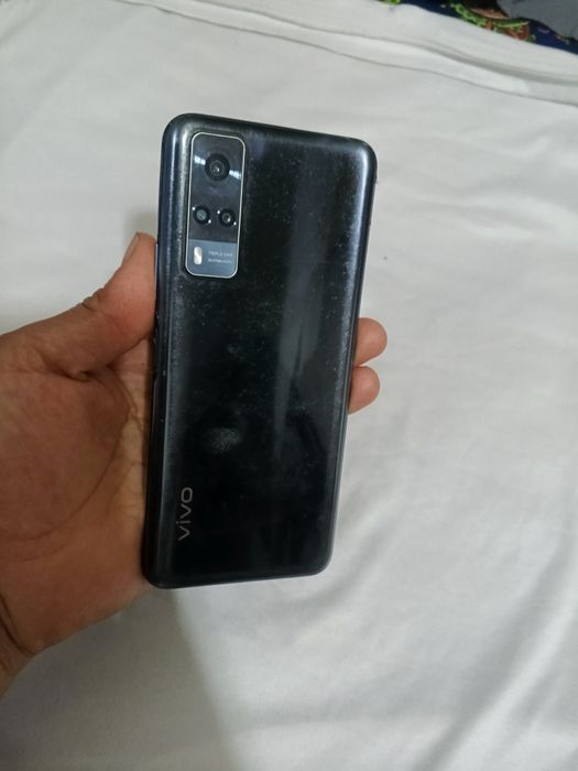 Vivo y 31 xolati yaxshi