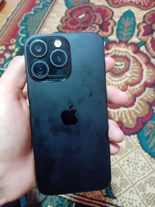 Vând iphone 15 pro max