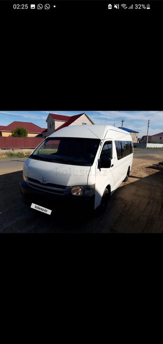 Тойота хайсе сел поехал