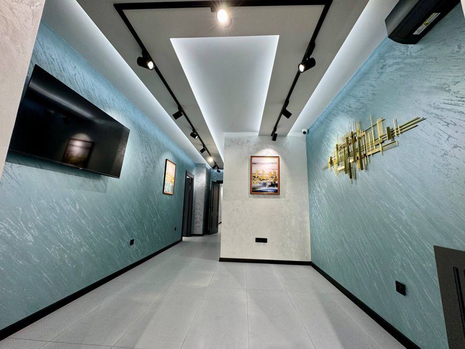 Продаю Своя Новый Нежилое Помешения Цум Школа-110 Вдоль Дороги 115м2.