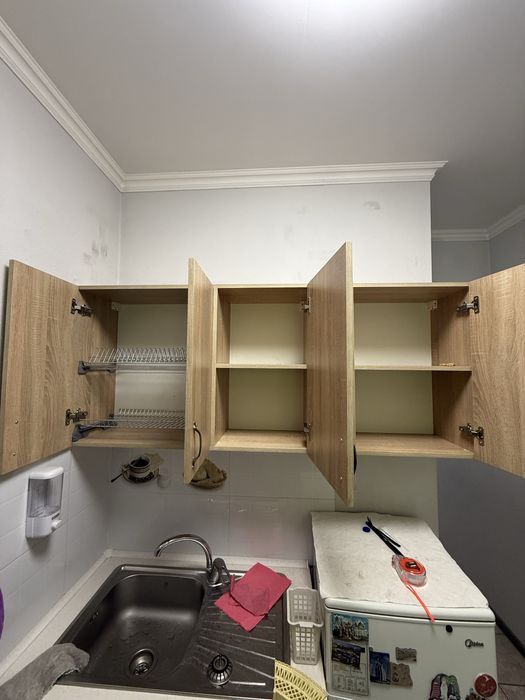 Куханный навесной шкаф