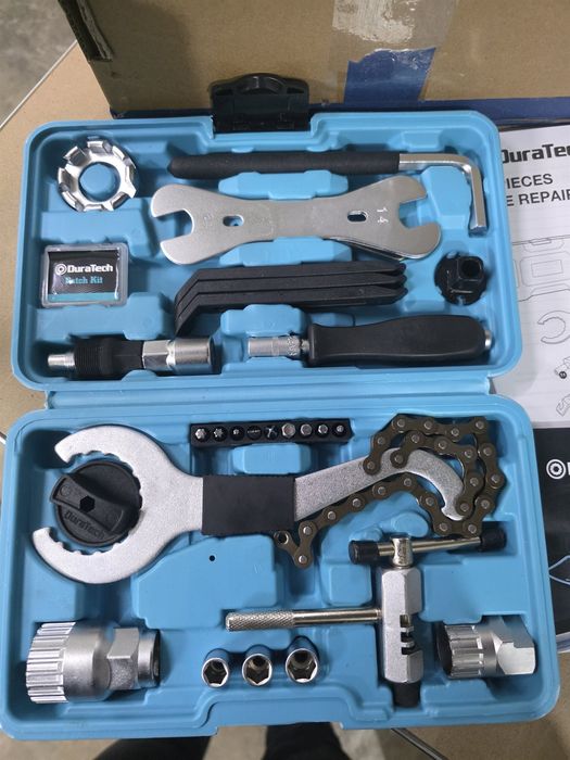 Set de reparatii pentru bicicleta 31 piese in valiza DURATECH