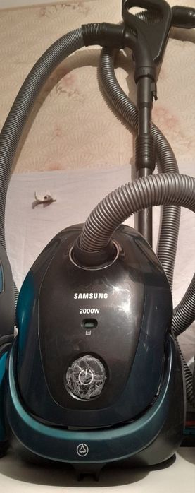 Пылесосы в отличном состояние