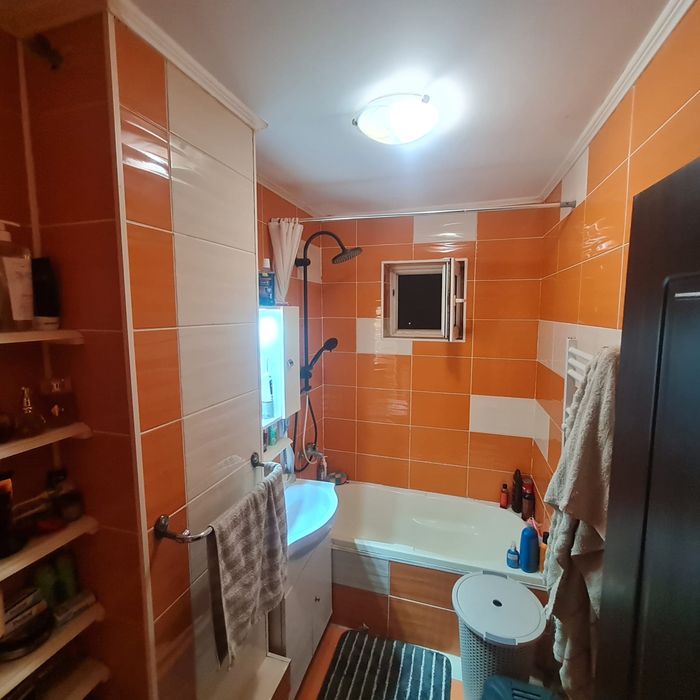 Apartament spre inchiriere