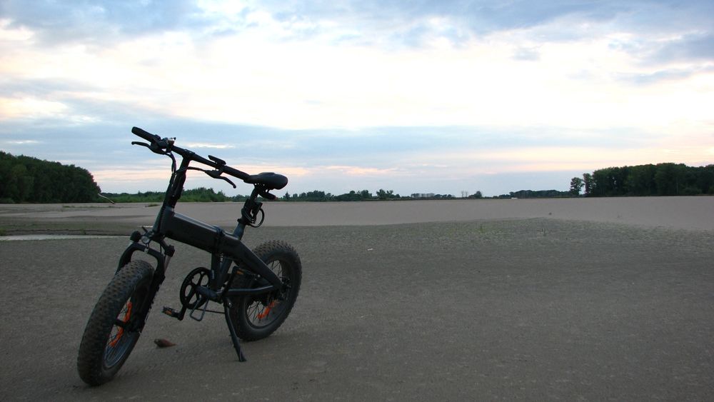 Вел Xiaomi, Himo ZB20