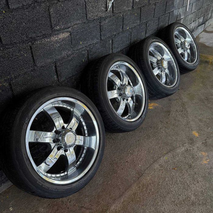 Навоийда R22 лик комплект диска балонлар сотилади