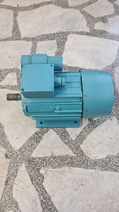 Монофазен електромотор 1,1kw 220V