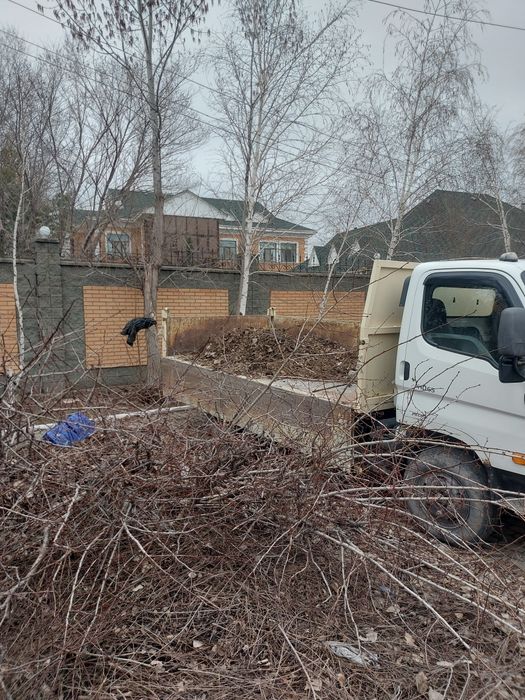 Вывоз мусора 5 тонник.