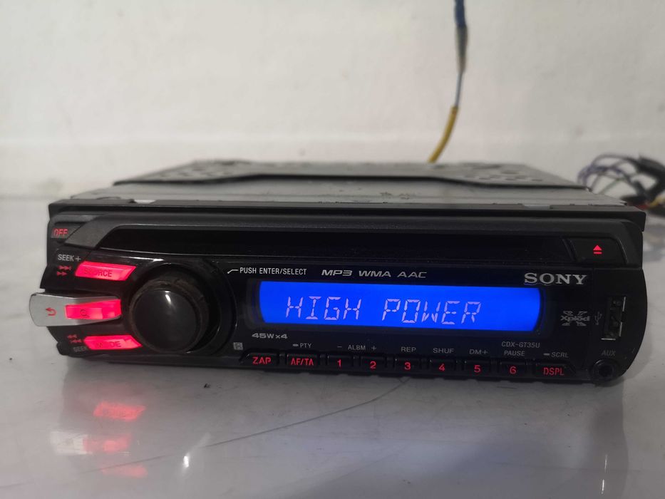 Радио за кола - Sony CDX-GT35U