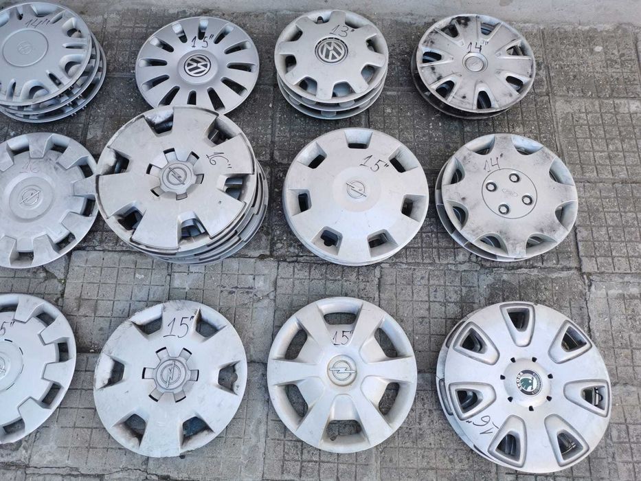 Тасове на бройка тазове и комплекти