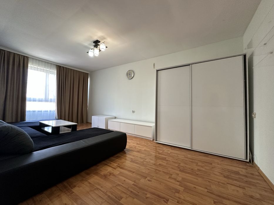 Двустаен с Три отделни помещения под наем!! Смирненски! Обзаведен !