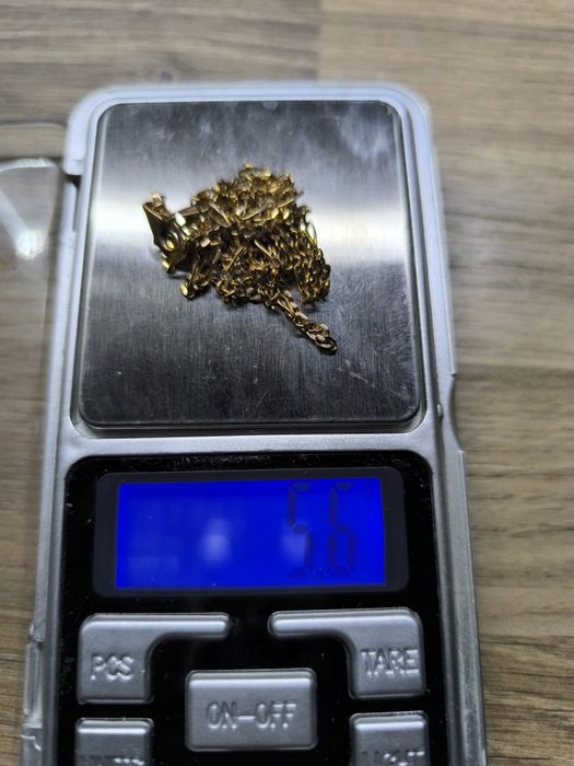 Златен синджир .