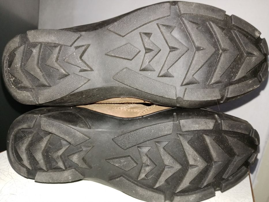 Кроссовки зимние