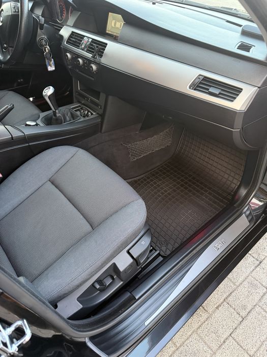 Vand bmw e60 ,520i