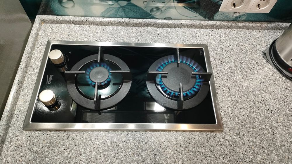 Газовая,варочная панель. Beko.