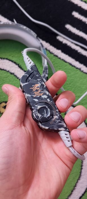 Игровые проводные наушники
