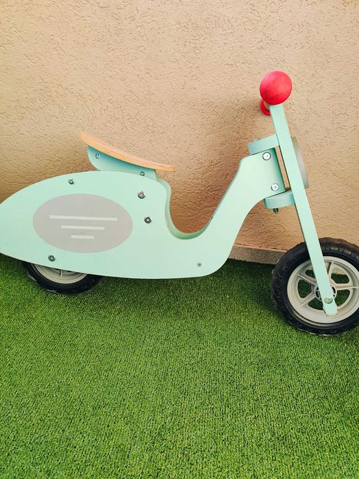 Дървено баланс колело