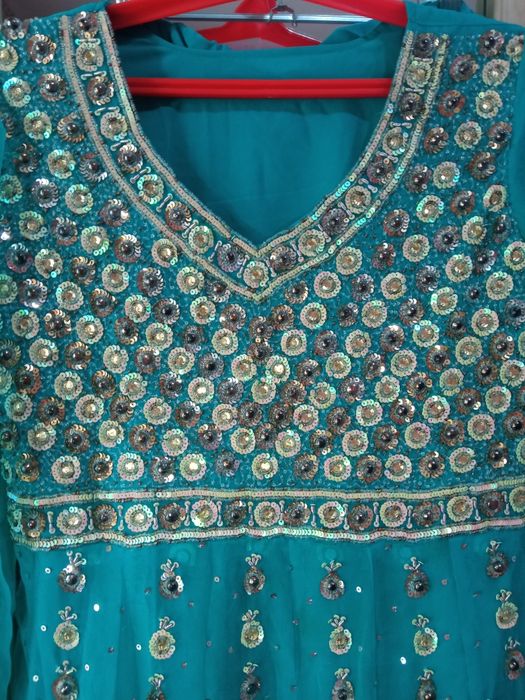 Индийский сари, жуда зур