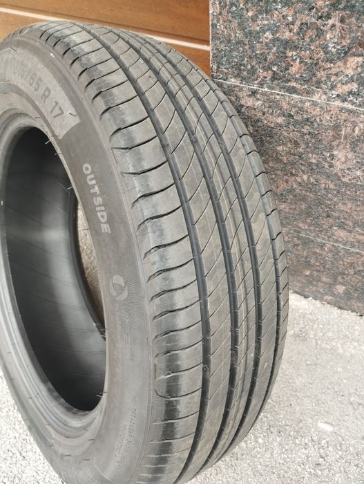 Michelin primacy 4  215/65 r17