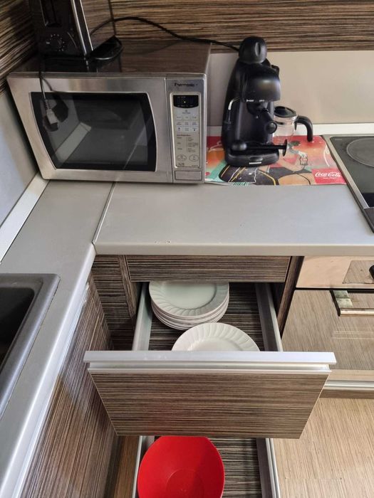 Дава се под наем Двустаен апартамент в Варна, Цветен квартал - 50 кв.м за 498.27 € - Снимка #13